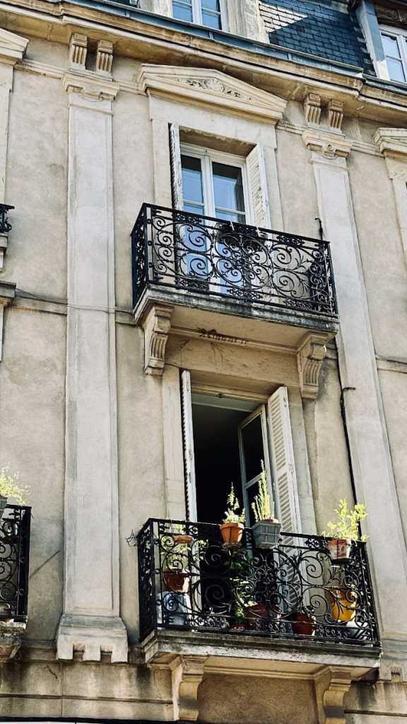 flats in building in Dijon France