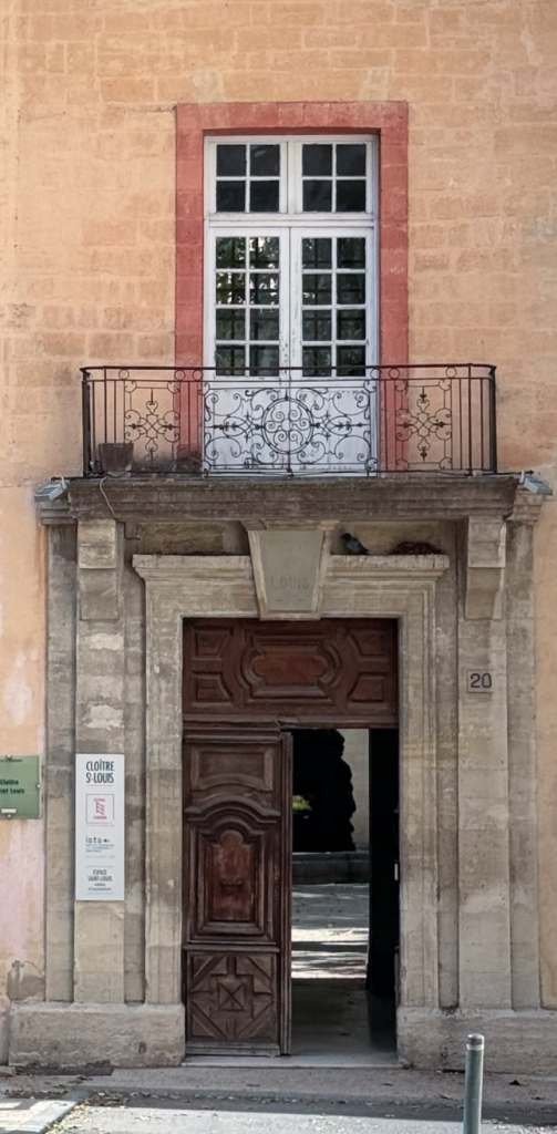 Front door of the Ibis hotel in Avignon France